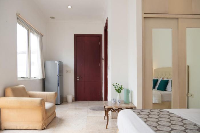 Twospaces Living At The Unit Residence Dżakarta Zewnętrze zdjęcie